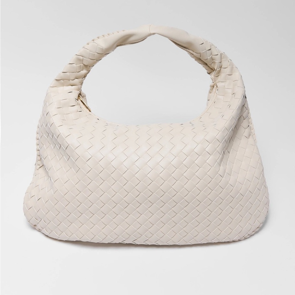 NWOT Avara Brianna Ivory Woven Tote Bag